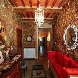 Marconi32 Bed & Breakfast Scansano